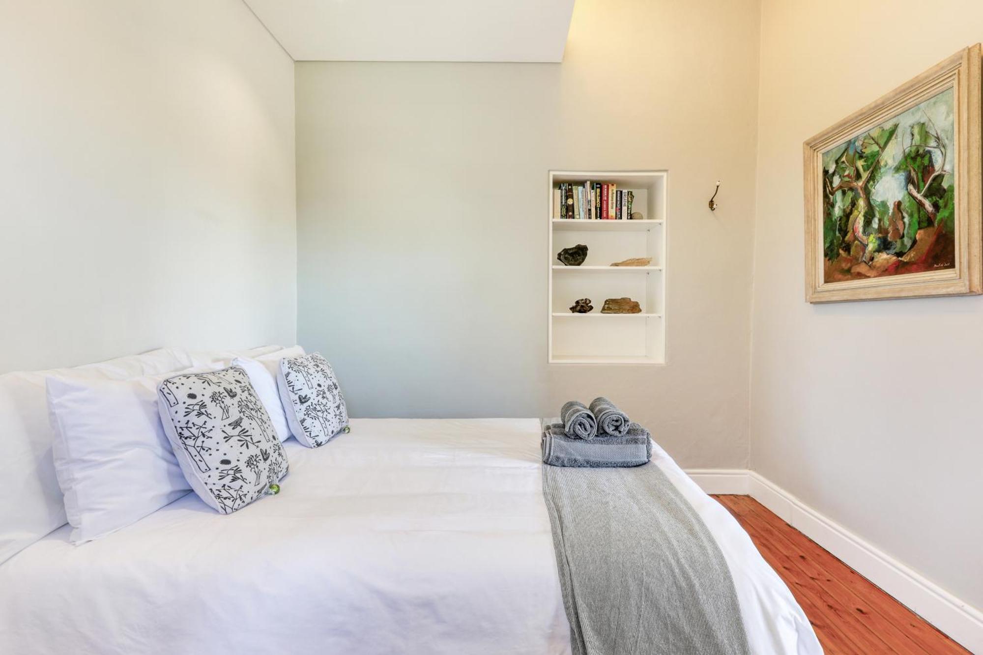 Behr Road Apartment With Sea View Patio Cape Town Ngoại thất bức ảnh